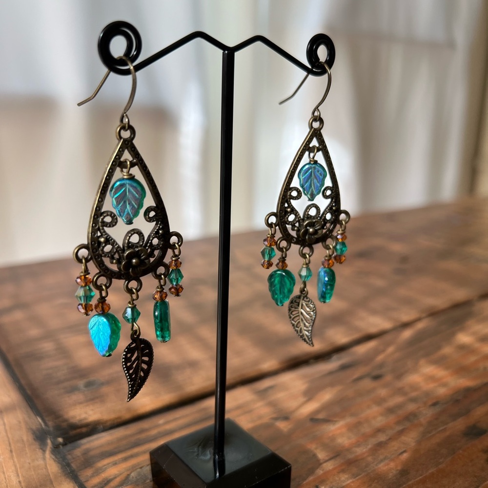 Chandelier earrings crystals and glass